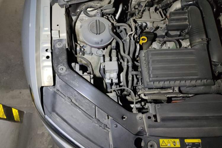 Used Volkswagen Tiguan L New Energy 2020 430 PHEV Plug-in Hybrid Flagship Edition Engine Bay Right