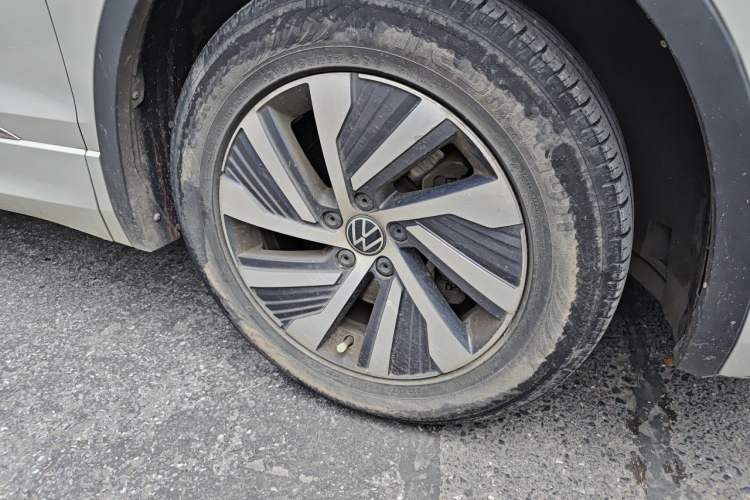 Used Volkswagen Tiguan L New Energy 2020 430 PHEV Plug-in Hybrid Prestige Edition Right Front Wheel Hub