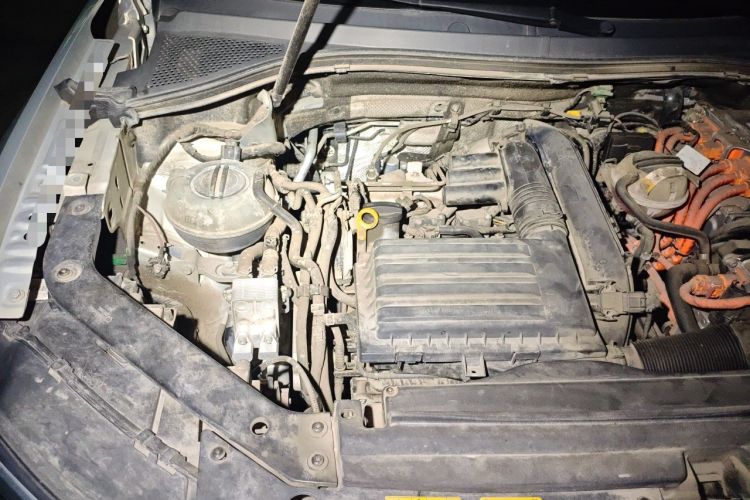 Used Volkswagen Tiguan L New Energy 2020 430 PHEV Plug-in Hybrid Flagship Edition Engine Bay Right