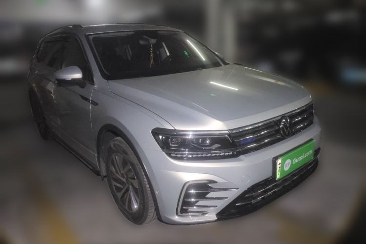 Used Volkswagen Tiguan L New Energy 2020 430 PHEV Plug-in Hybrid Flagship Edition Front Right 45 Deg