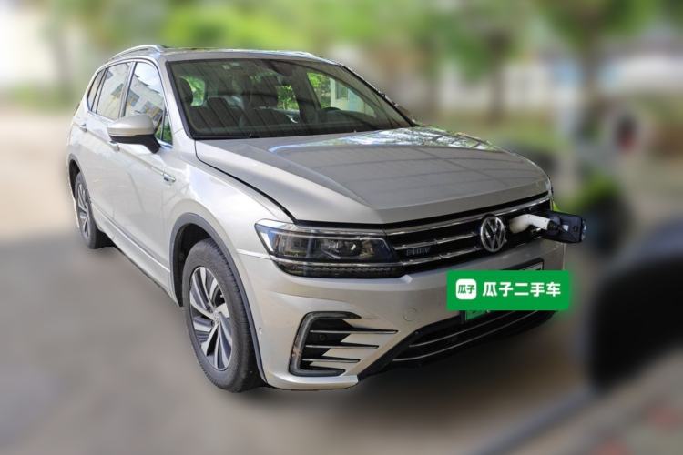 Used Volkswagen Tiguan L New Energy 2020 430 PHEV Plug-in Hybrid Flagship Edition Front Right 45 Deg