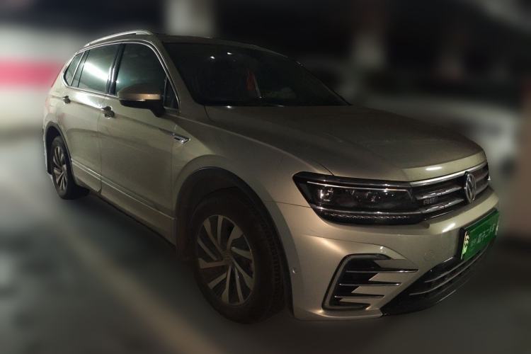 Used Volkswagen Tiguan L New Energy 2020 430 PHEV Plug-in Hybrid Flagship Edition Front Right 45 Deg