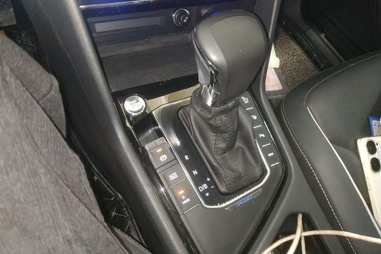 Used Volkswagen Tiguan L New Energy 2020 430 PHEV Plug-in Hybrid Flagship Edition Gear Lever