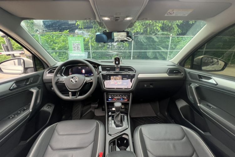 Used Volkswagen Tiguan L New Energy 2020 430 PHEV Plug-in Hybrid Flagship Edition Interior 8