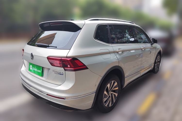 Used Volkswagen Tiguan L New Energy 2020 430 PHEV Plug-in Hybrid Flagship Edition Rear Right 45 Deg