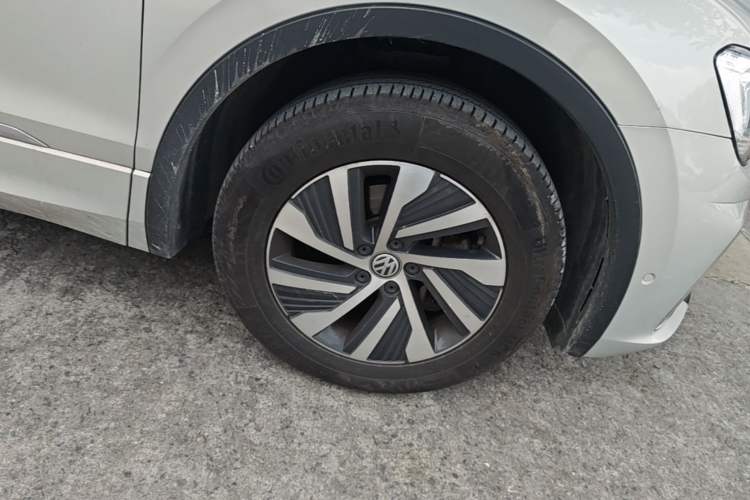 Used Volkswagen Tiguan L New Energy 2020 430 PHEV Plug-in Hybrid Prestige Edition Right Front Wheel Hub