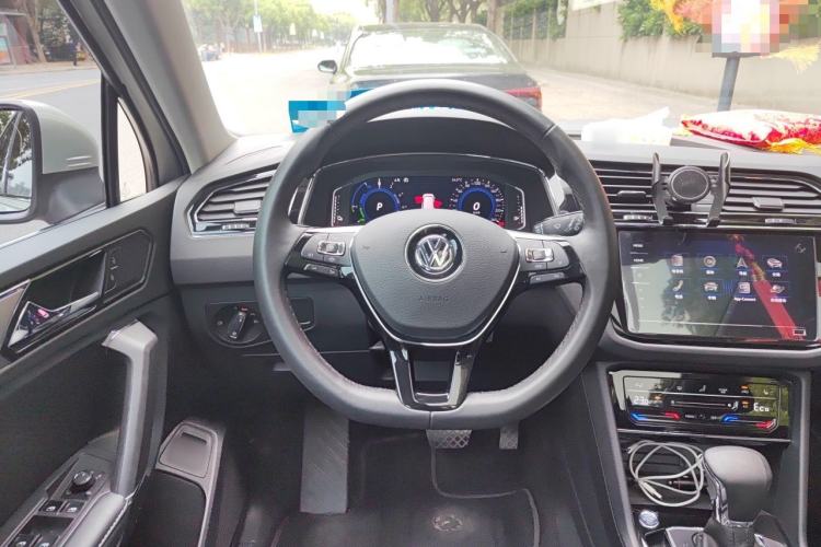 Used Volkswagen Tiguan L New Energy 2020 430 PHEV Plug-in Hybrid Flagship Edition Steering Wheel