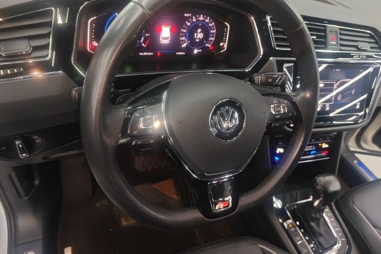 Used Volkswagen Tiguan L New Energy 2020 430 PHEV Plug-in Hybrid Flagship Edition Steering Wheel