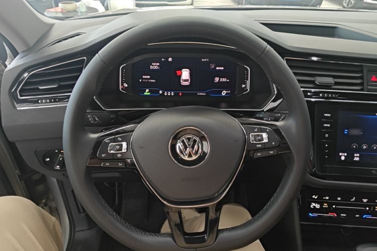 Used Volkswagen Tiguan L New Energy 2020 430 PHEV Plug-in Hybrid Flagship Edition Steering Wheel