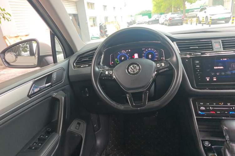 Used Volkswagen Tiguan L New Energy 2020 430 PHEV Plug-in Hybrid Prestige Edition Steering Wheel