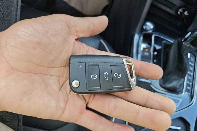 Used Volkswagen Tiguan L New Energy 2020 430 PHEV Plug-in Hybrid Flagship Edition Vehicle Key