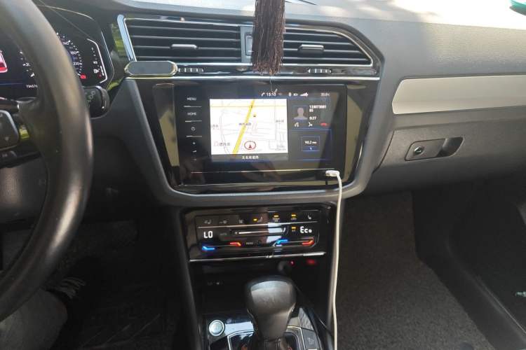 Used Volkswagen Tiguan L New Energy 2020 430 PHEV Plug-in Hybrid Prestige Edition Audio And AC Panel
