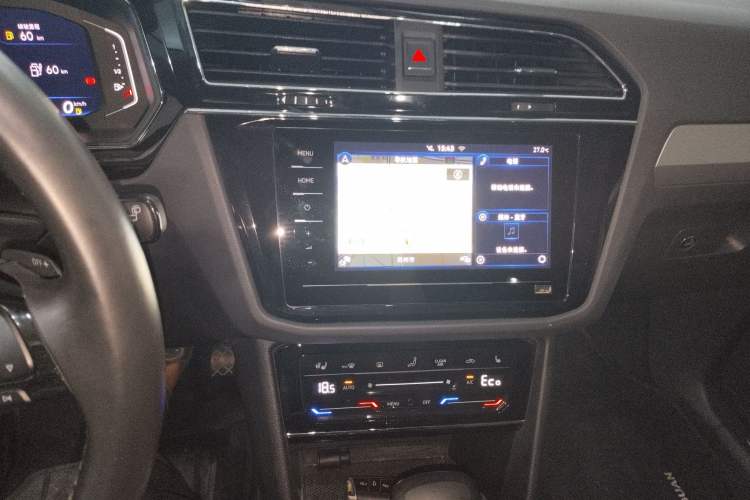 Used Volkswagen Tiguan L New Energy 2020 430 PHEV Plug-in Hybrid Prestige Edition Audio And AC Panel