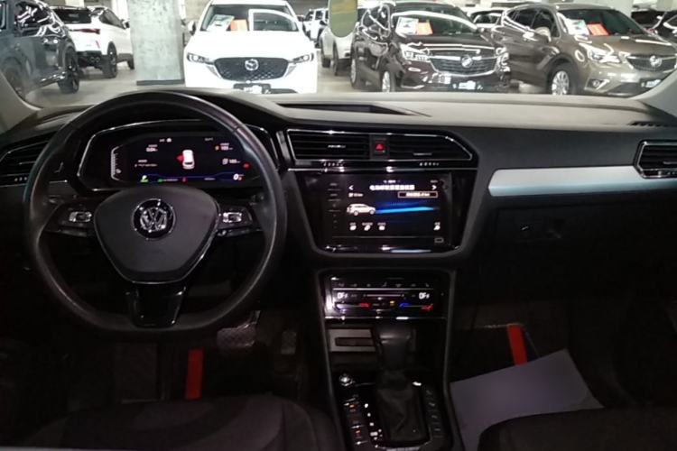 Used Volkswagen Tiguan L New Energy 2020 430 PHEV Plug-in Hybrid Prestige Edition Center Console