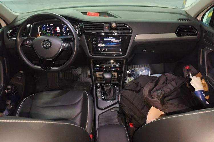 Used Volkswagen Tiguan L New Energy 2020 430 PHEV Plug-in Hybrid Flagship Edition Center Console