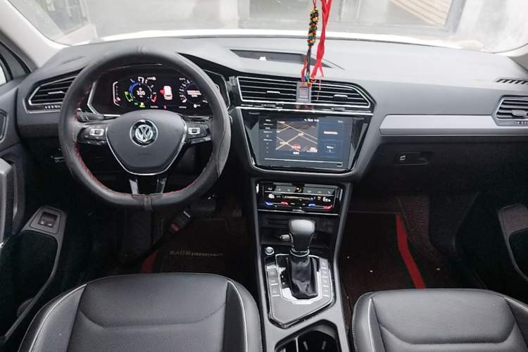 Used Volkswagen Tiguan L New Energy 2020 430 PHEV Plug-in Hybrid Flagship Edition Center Console