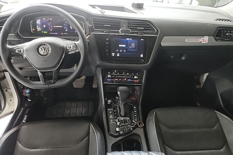 Used Volkswagen Tiguan L New Energy 2020 430 PHEV Plug-in Hybrid Flagship Edition Center Console