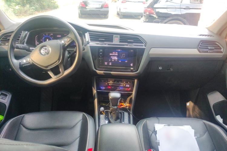 Used Volkswagen Tiguan L New Energy 2020 430 PHEV Plug-in Hybrid Flagship Edition Center Console