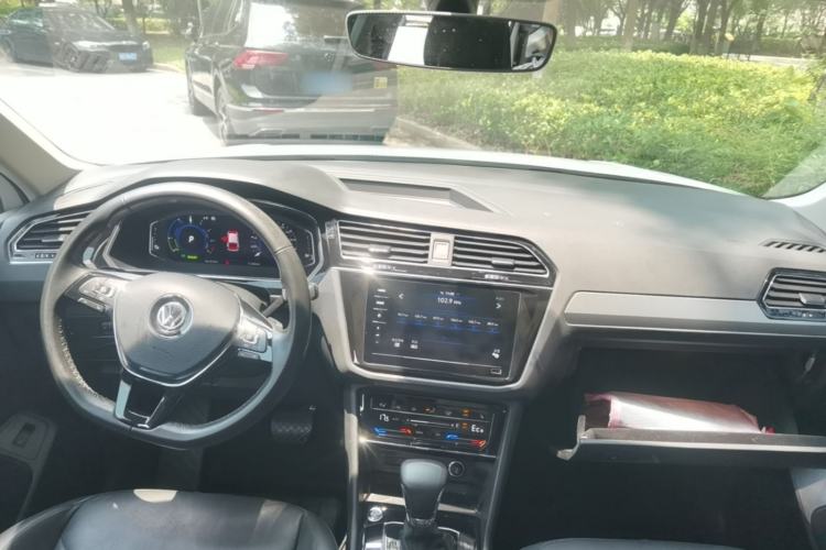 Used Volkswagen Tiguan L New Energy 2020 430 PHEV Plug-in Hybrid Prestige Edition Center Console
