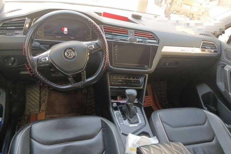 Used Volkswagen Tiguan L New Energy 2020 430 PHEV Plug-in Hybrid Flagship Edition Center Console