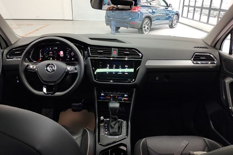 Used Volkswagen Tiguan L New Energy 2020 430 PHEV Plug-in Hybrid Flagship Edition Center Console