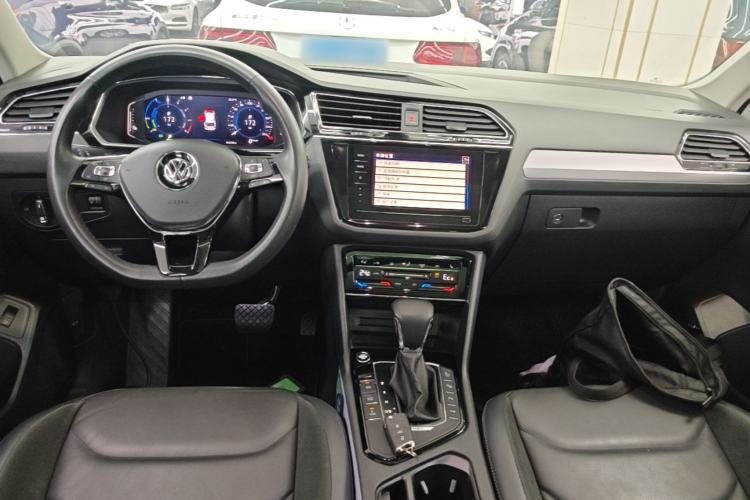 Used Volkswagen Tiguan L New Energy 2020 430 PHEV Plug-in Hybrid Prestige Edition Center Console