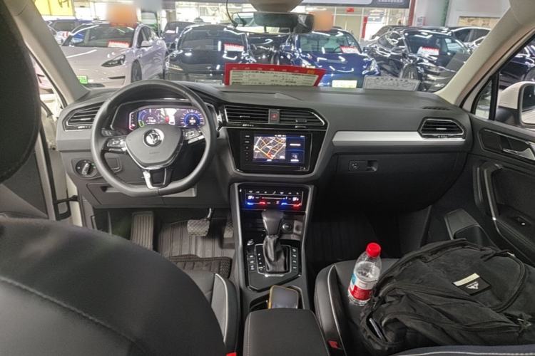 Used Volkswagen Tiguan L New Energy 2020 430 PHEV Plug-in Hybrid Flagship Edition Center Console