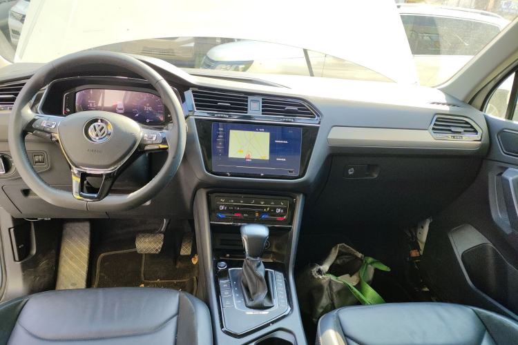 Used Volkswagen Tiguan L New Energy 2020 430 PHEV Plug-in Hybrid Prestige Edition Center Console