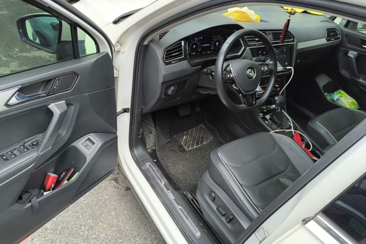 Used Volkswagen Tiguan L New Energy 2020 430 PHEV Plug-in Hybrid Flagship Edition Driver Seat