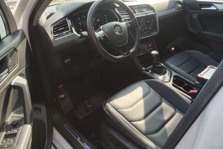 Used Volkswagen Tiguan L New Energy 2020 430 PHEV Plug-in Hybrid Flagship Edition Driver Seat
