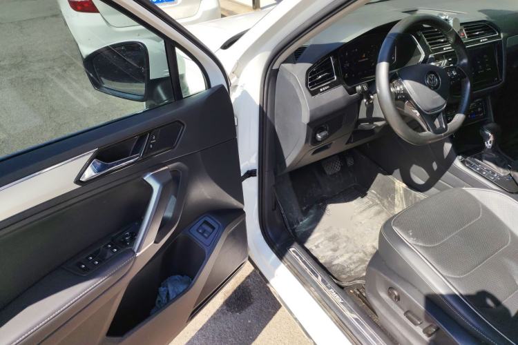 Used Volkswagen Tiguan L New Energy 2020 430 PHEV Plug-in Hybrid Flagship Edition Driver Seat