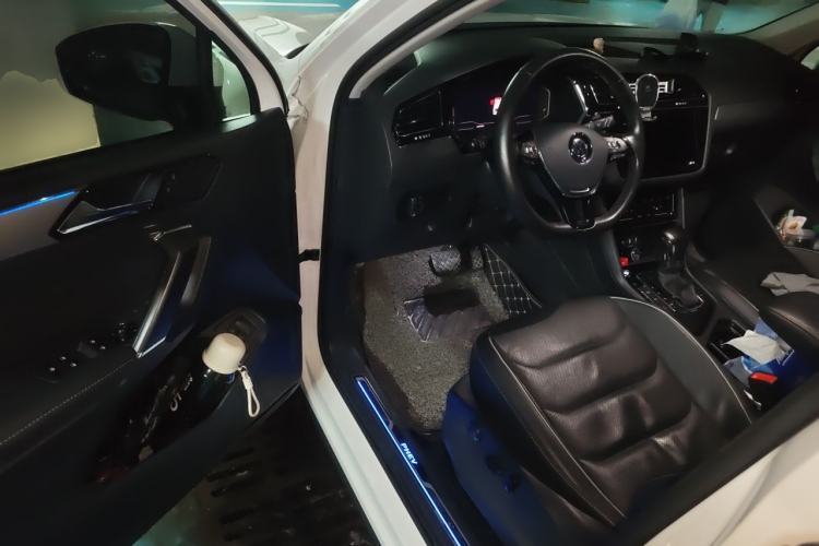 Used Volkswagen Tiguan L New Energy 2020 430 PHEV Plug-in Hybrid Flagship Edition Driver Seat