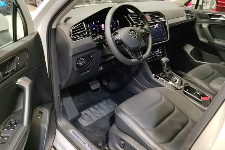 Used Volkswagen Tiguan L New Energy 2020 430 PHEV Plug-in Hybrid Prestige Edition Driver Seat