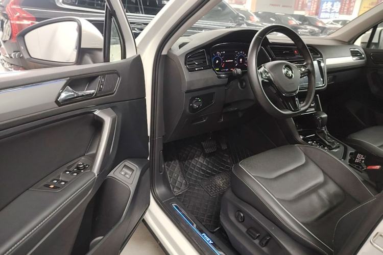Used Volkswagen Tiguan L New Energy 2020 430 PHEV Plug-in Hybrid Flagship Edition Driver Seat