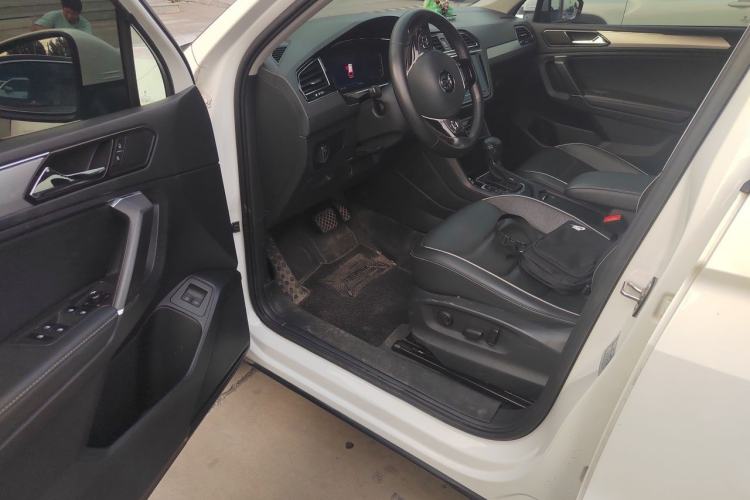Used Volkswagen Tiguan L New Energy 2020 430 PHEV Plug-in Hybrid Flagship Edition Driver Seat