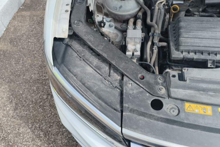 Used Volkswagen Tiguan L New Energy 2020 430 PHEV Plug-in Hybrid Flagship Edition Engine Bay Right