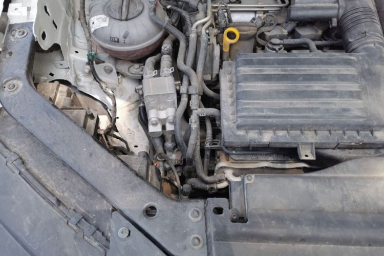 Used Volkswagen Tiguan L New Energy 2020 430 PHEV Plug-in Hybrid Flagship Edition Engine Bay Right