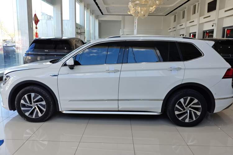 Used Volkswagen Tiguan L New Energy 2020 430 PHEV Plug-in Hybrid Flagship Edition Exterior 3