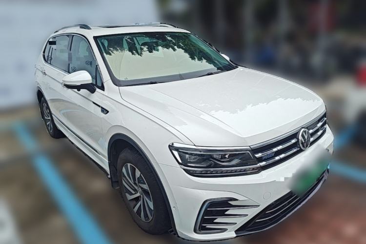 Used Volkswagen Tiguan L New Energy 2020 430 PHEV Plug-in Hybrid Flagship Edition Front Right 45 Deg