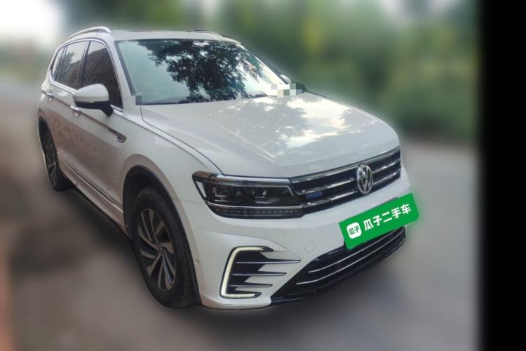 Used Volkswagen Tiguan L New Energy 2020 430 PHEV Plug-in Hybrid Flagship Edition Front Right 45 Deg