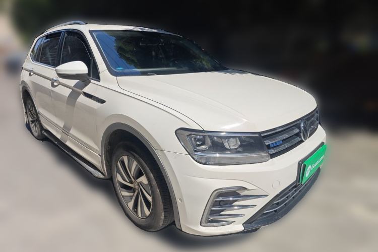 Used Volkswagen Tiguan L New Energy 2020 430 PHEV Plug-in Hybrid Prestige Edition Front Right 45 Deg