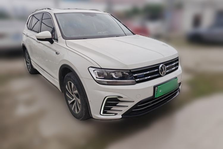 Used Volkswagen Tiguan L New Energy 2020 430 PHEV Plug-in Hybrid Prestige Edition Front Right 45 Deg