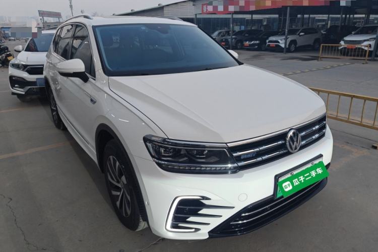 Used Volkswagen Tiguan L New Energy 2020 430 PHEV Plug-in Hybrid Flagship Edition Front Right 45 Deg