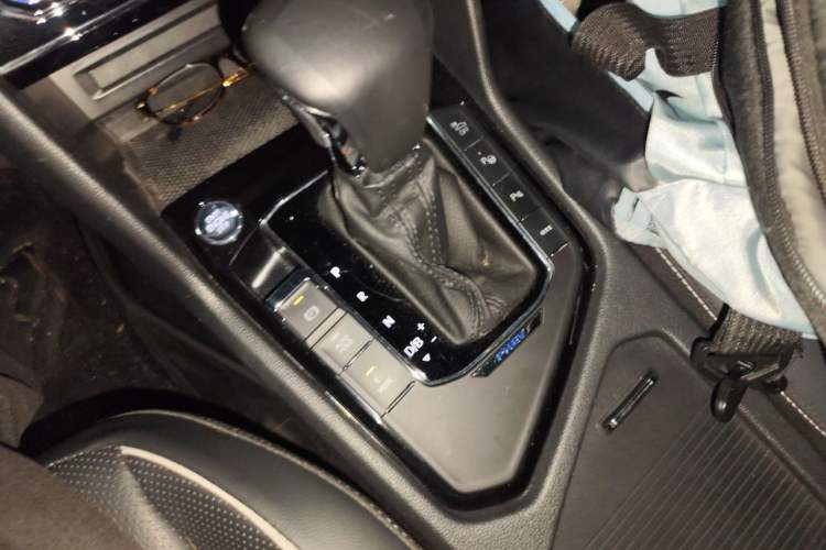 Used Volkswagen Tiguan L New Energy 2020 430 PHEV Plug-in Hybrid Flagship Edition Gear Lever