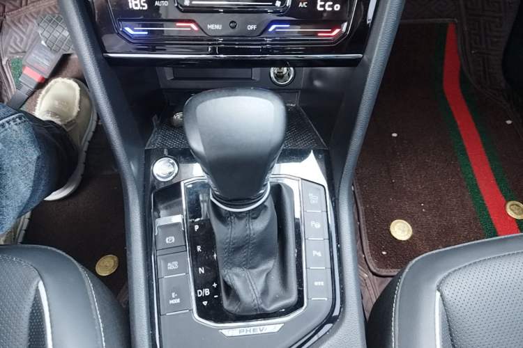Used Volkswagen Tiguan L New Energy 2020 430 PHEV Plug-in Hybrid Flagship Edition Gear Lever