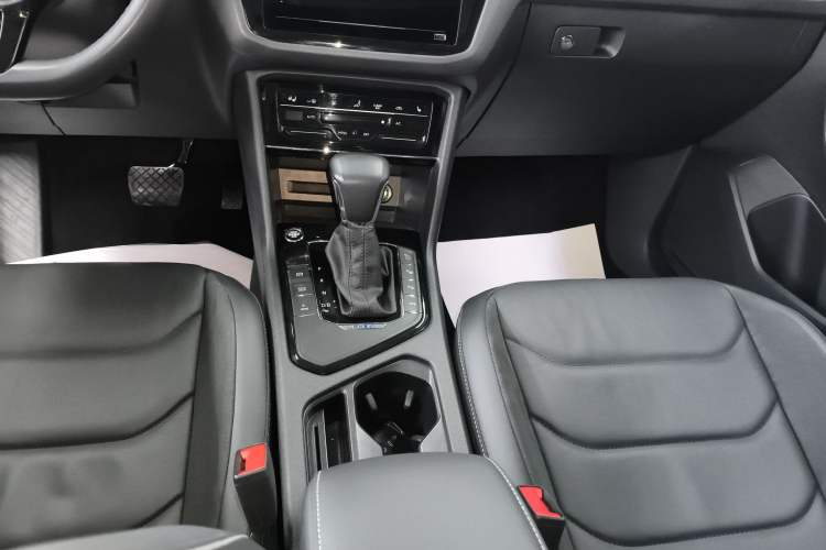 Used Volkswagen Tiguan L New Energy 2020 430 PHEV Plug-in Hybrid Prestige Edition Gear Lever
