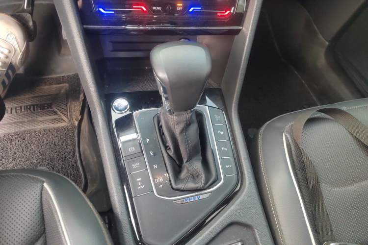 Used Volkswagen Tiguan L New Energy 2020 430 PHEV Plug-in Hybrid Flagship Edition Gear Lever