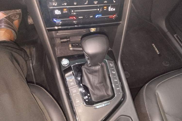 Used Volkswagen Tiguan L New Energy 2020 430 PHEV Plug-in Hybrid Prestige Edition Gear Lever