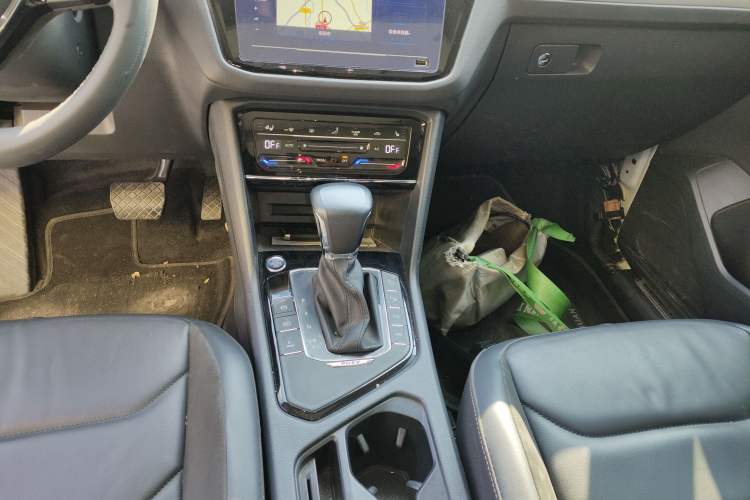 Used Volkswagen Tiguan L New Energy 2020 430 PHEV Plug-in Hybrid Prestige Edition Gear Lever