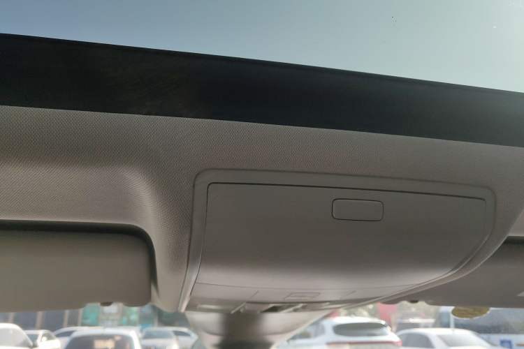 Used Volkswagen Tiguan L New Energy 2020 430 PHEV Plug-in Hybrid Flagship Edition Headliner